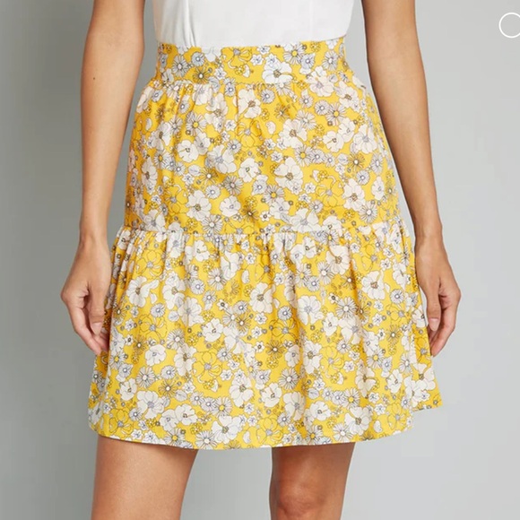 ModCloth Days in Doll Valley Tiered 100% Cotton Skirt - Picture 1 of 11